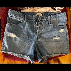 Madewell Rigid Boy Short in Foxglen was size 33